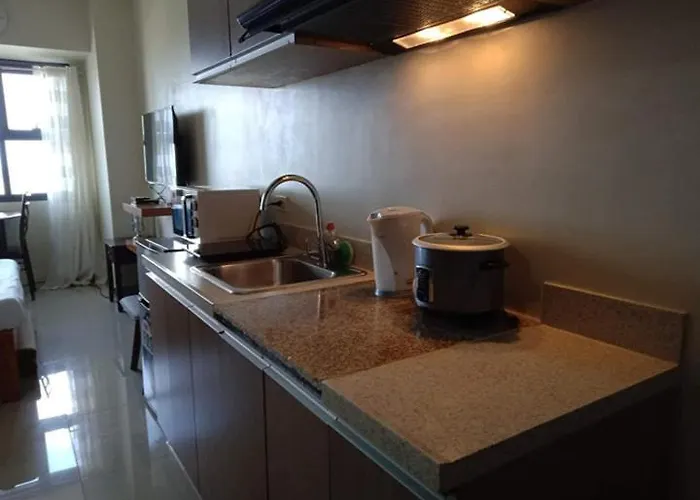 Horizon 101 A4 Near Robinson Mall Free Pool Wifi Aparthotel Cebu