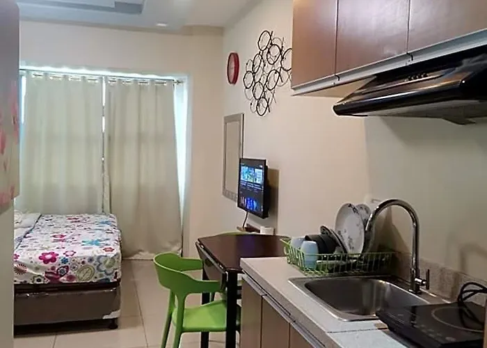 Horizon 101 A4 Near Robinson Mall Free Pool Wifi 3* Cebu
